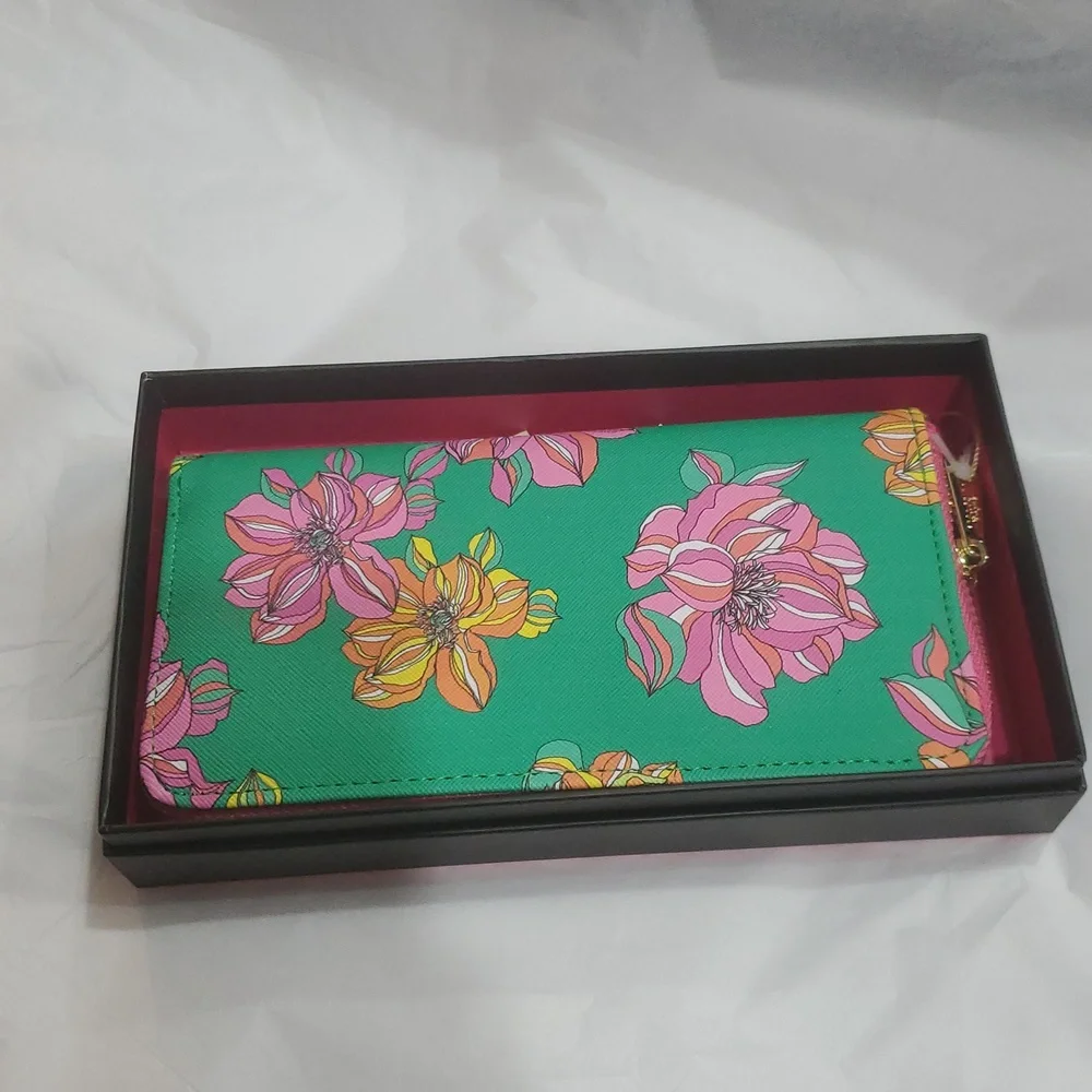 Trina Turk green pink orange hibiscus flowers tropical floral print print wallet